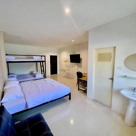 Lamoon 90S Hotel Hat Yai Buitenkant foto