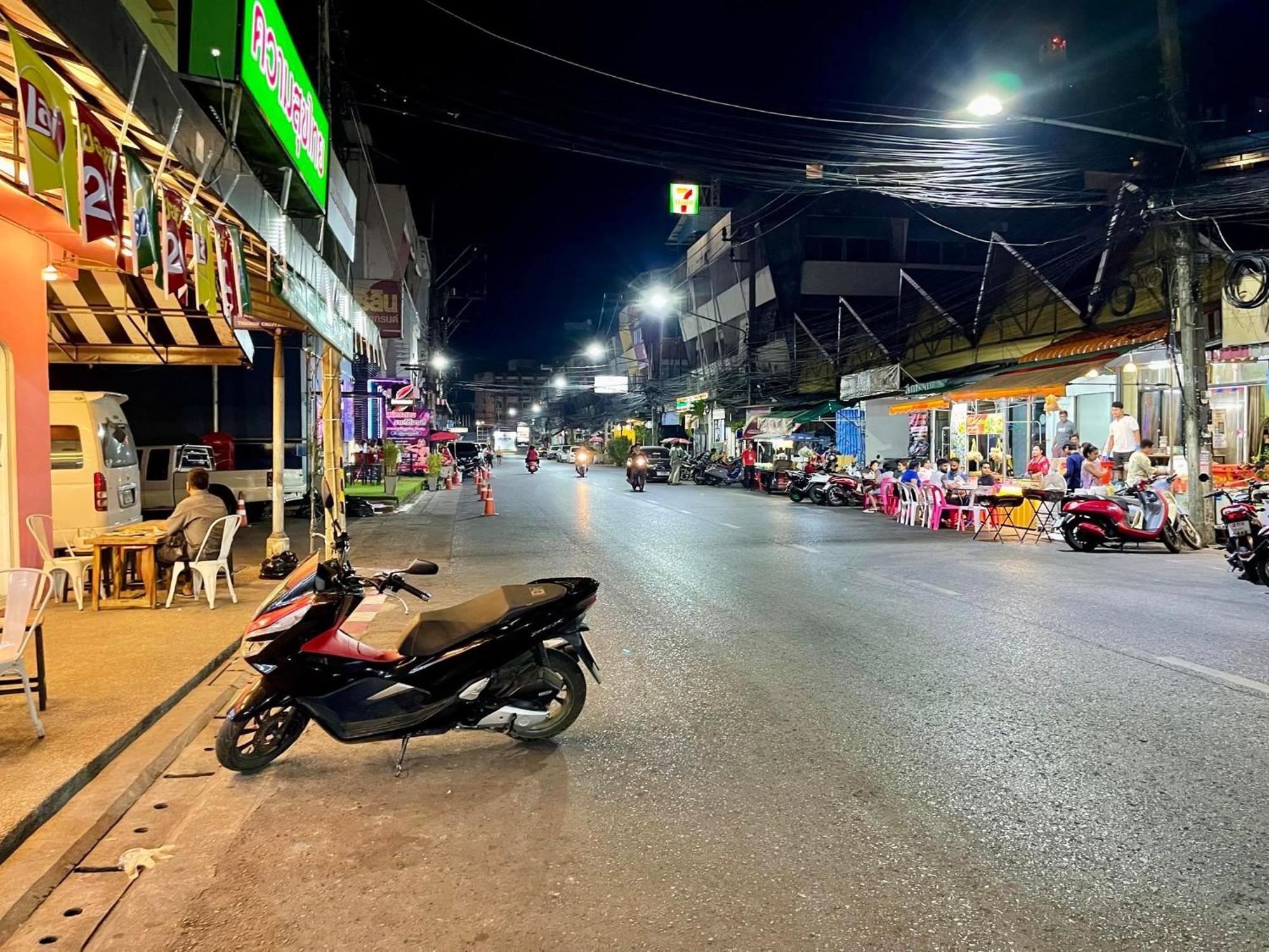 Lamoon 90S Hotel Hat Yai Buitenkant foto